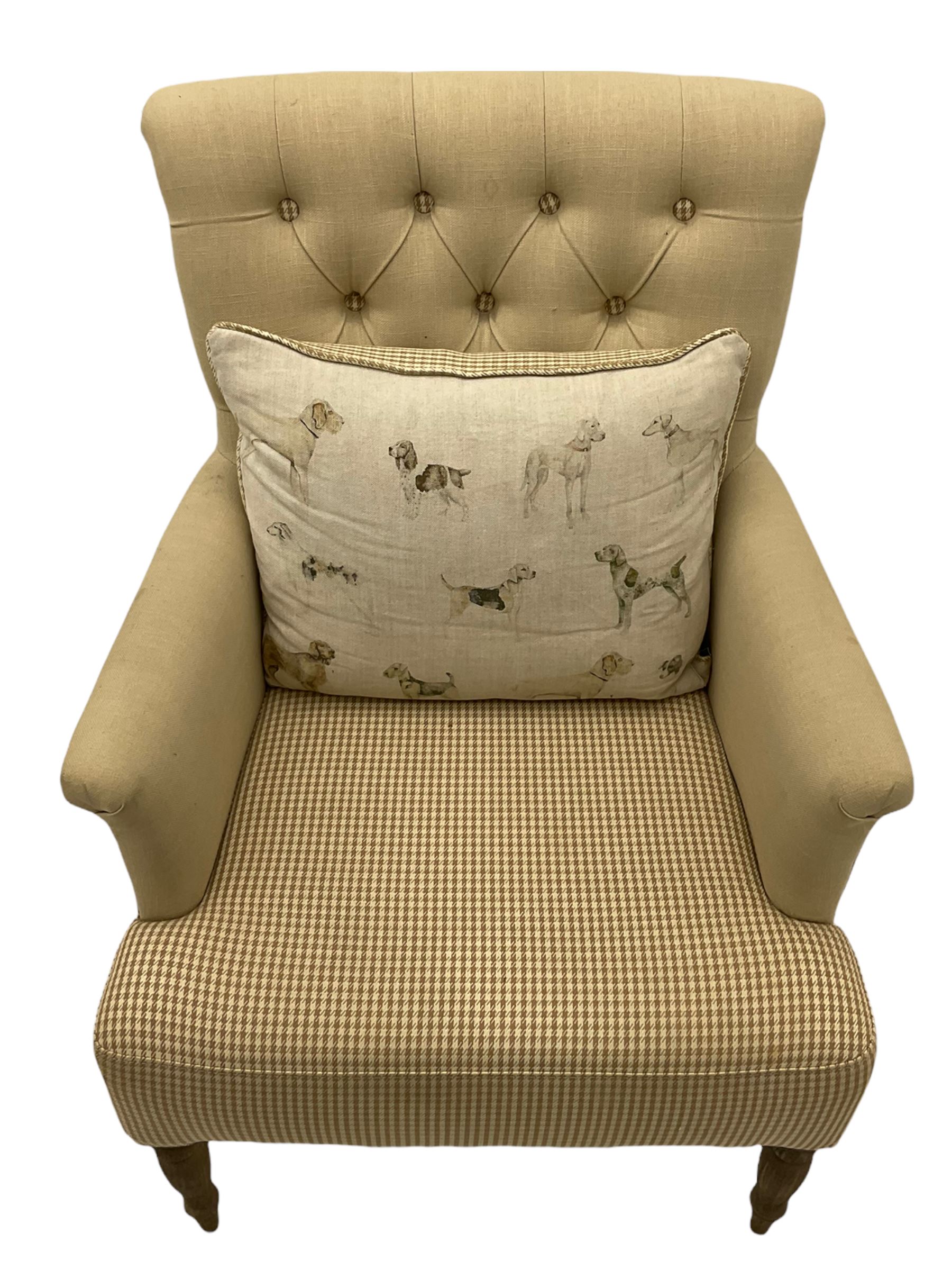 Voyage Maisonette - Nero Armchair upholstered in beige and check fabric - Image 2 of 8