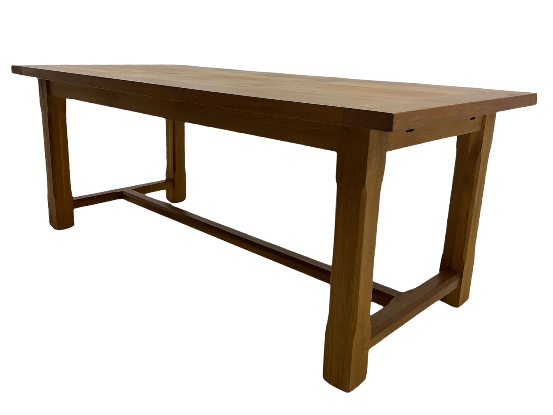 Manor Oak - light oak rectangular dining table - Image 6 of 11