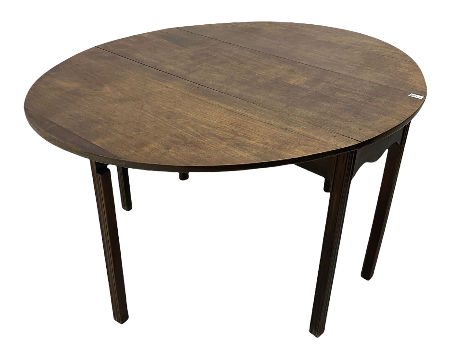 George III mahogany gate-leg dining table - Image 7 of 10