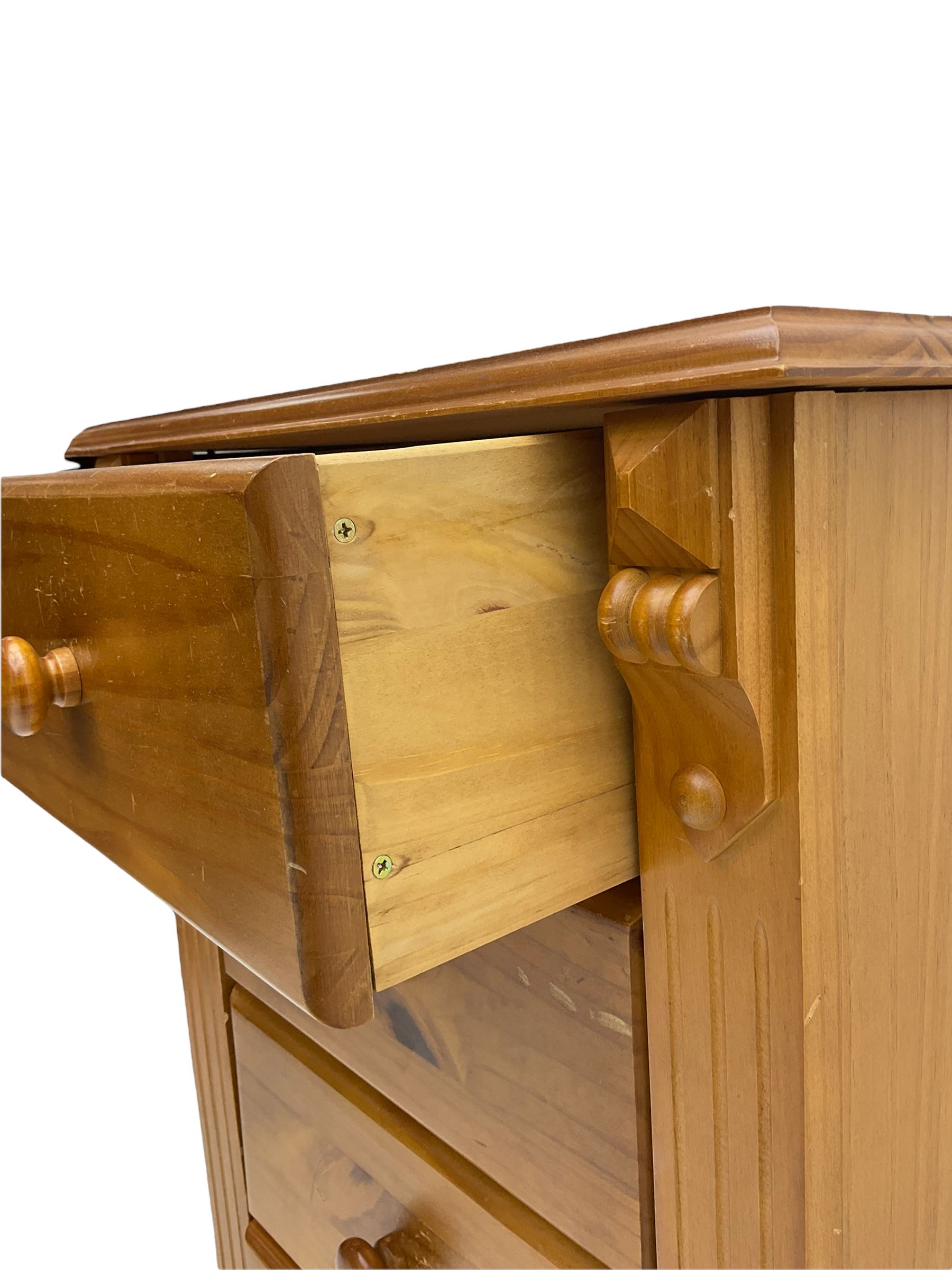 Pair of pine pedestal chests - Image 4 of 5