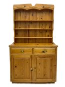 Solid pine dresser