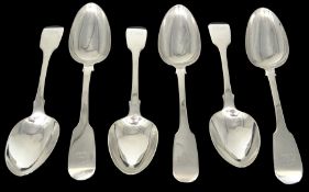 George IV matched set of six Fiddle pattern spoons with engraved monogram to terminals