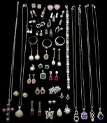 Collection of silver and silver stone set jewellery including necklaces