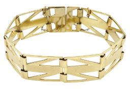 Gold engine turned geometric link bracelet