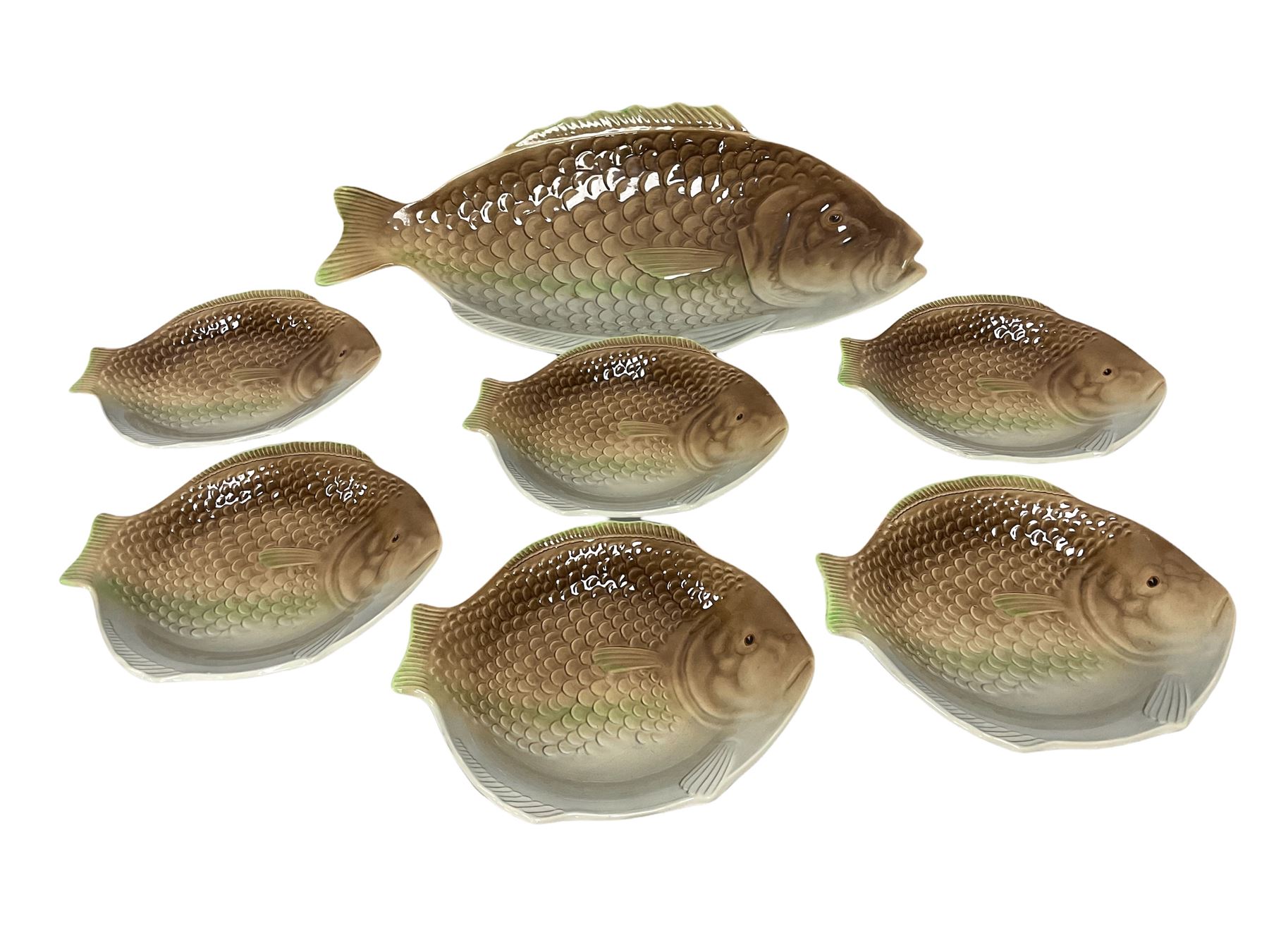 Set of six Shorter & Son fish plates