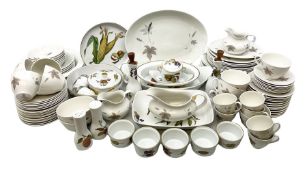 Quantity of tea and dinner wares comprising Royal Worcester 'Evesham' pattern dinnerwares to include