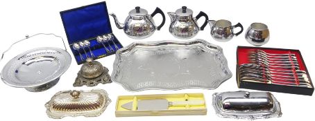 Assorted metalware including a Swan Cromalin four piece tea set