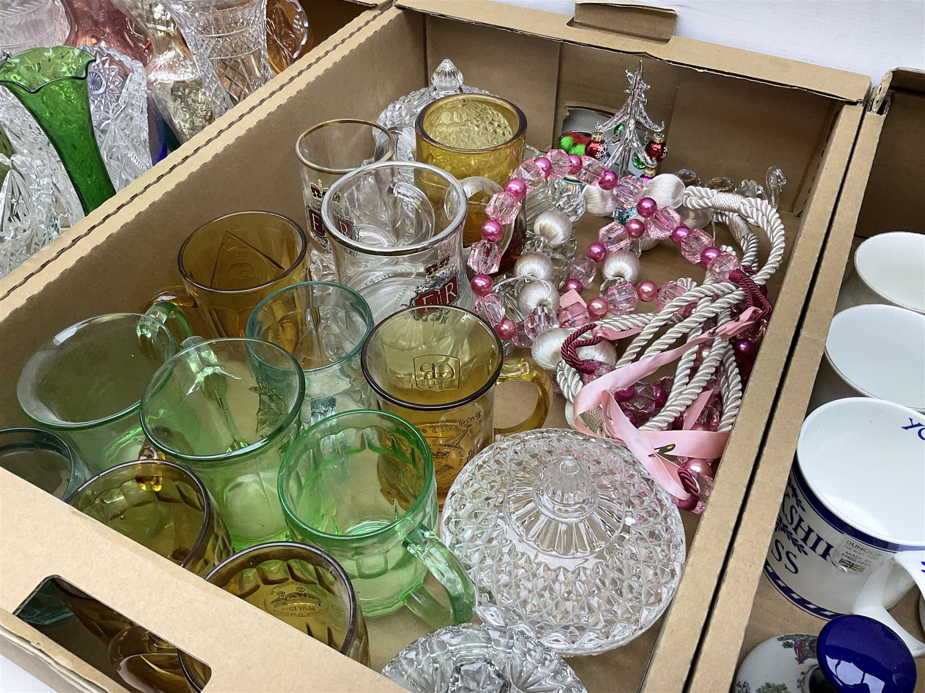 Large collection of glassware to include carnival glass - Bild 3 aus 6