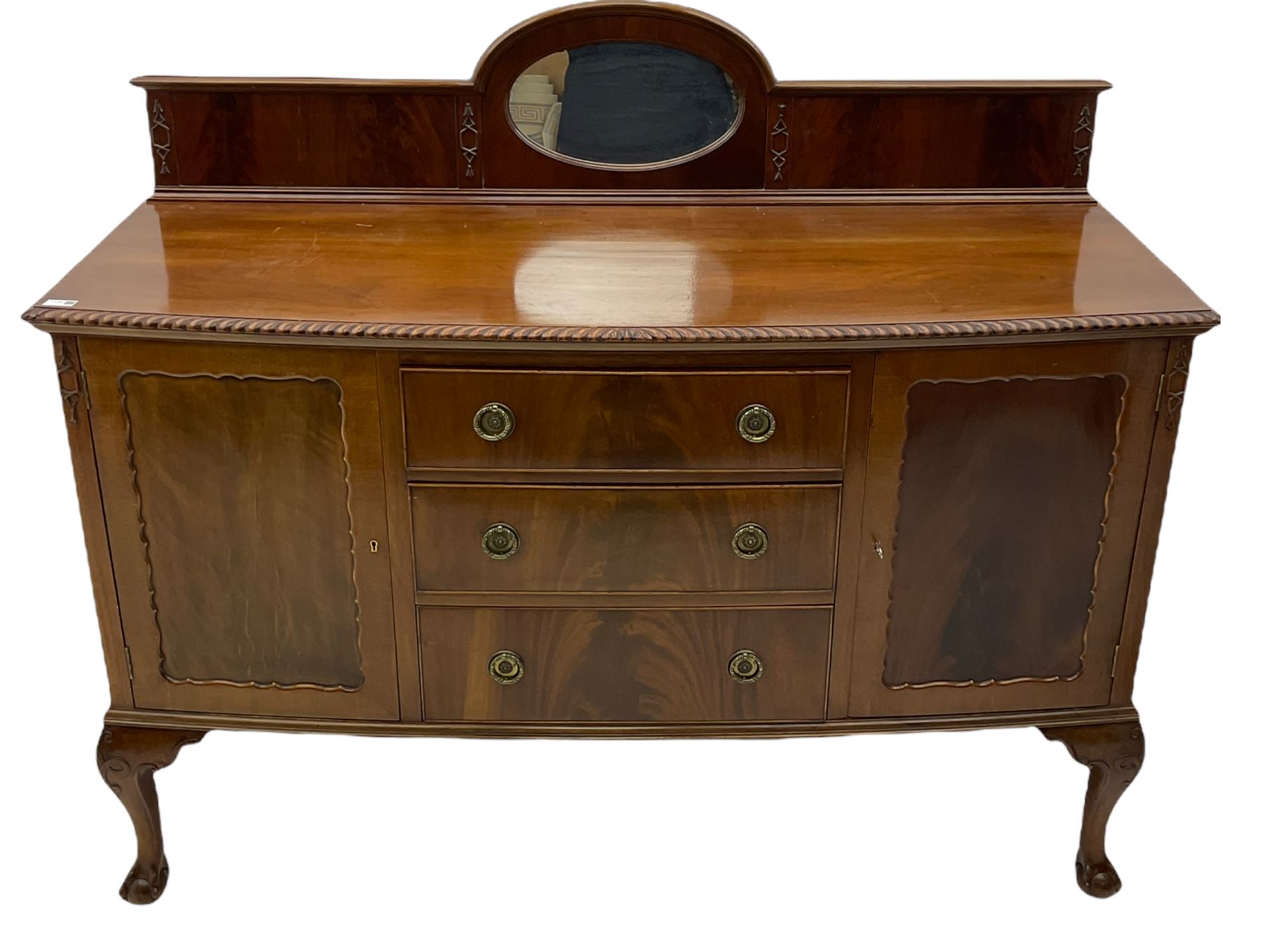 Early 20th century mahogany bow-fronted sideboard - Image 2 of 8