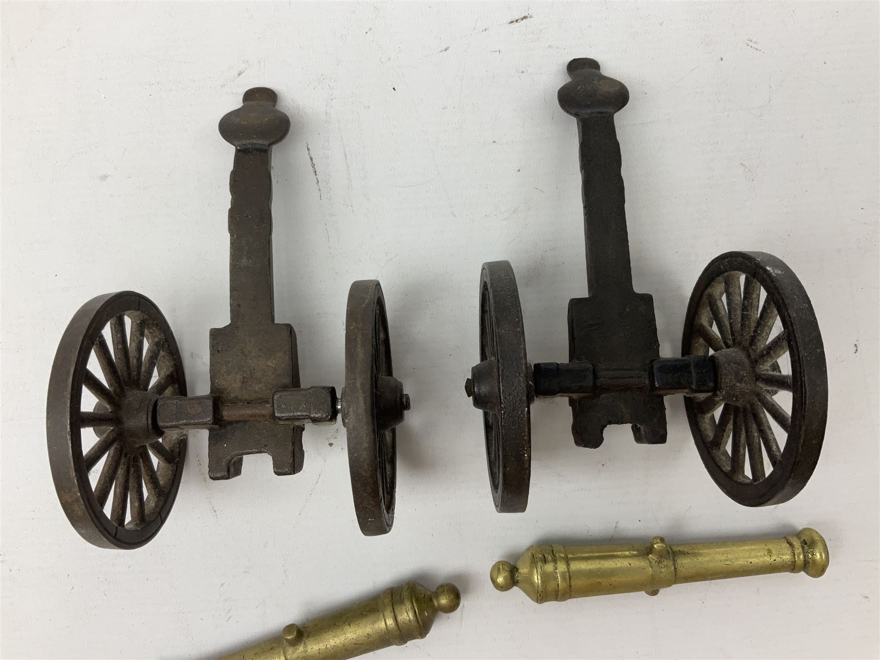 Two cast iron and brass models of cannons - Image 4 of 4