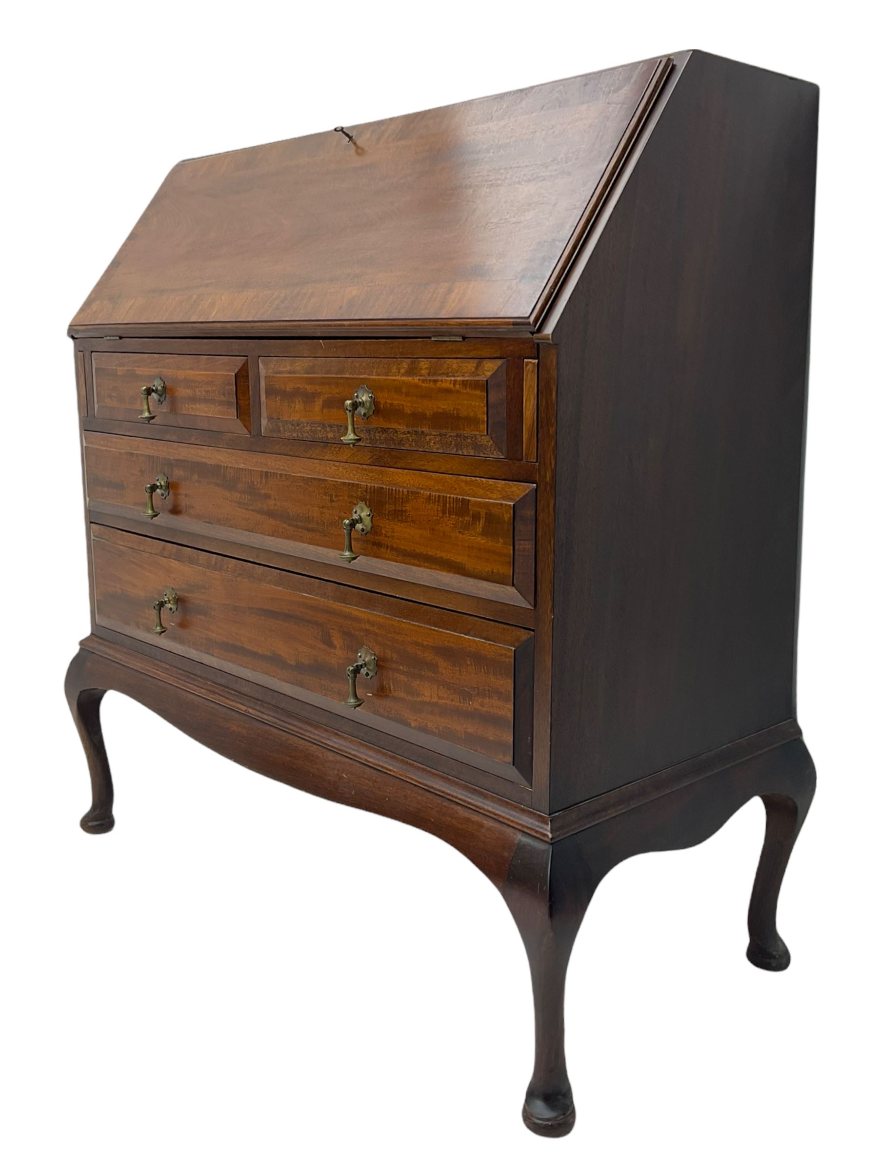 Georgian style mahogany bureau - Image 9 of 11