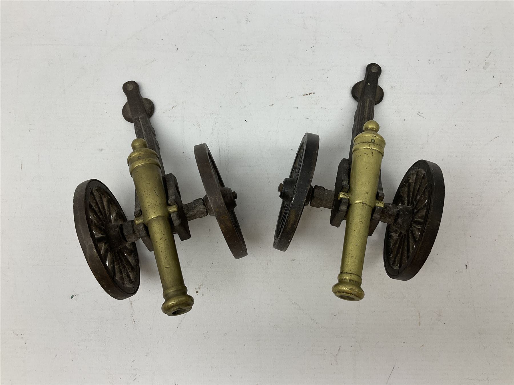 Two cast iron and brass models of cannons - Image 2 of 4