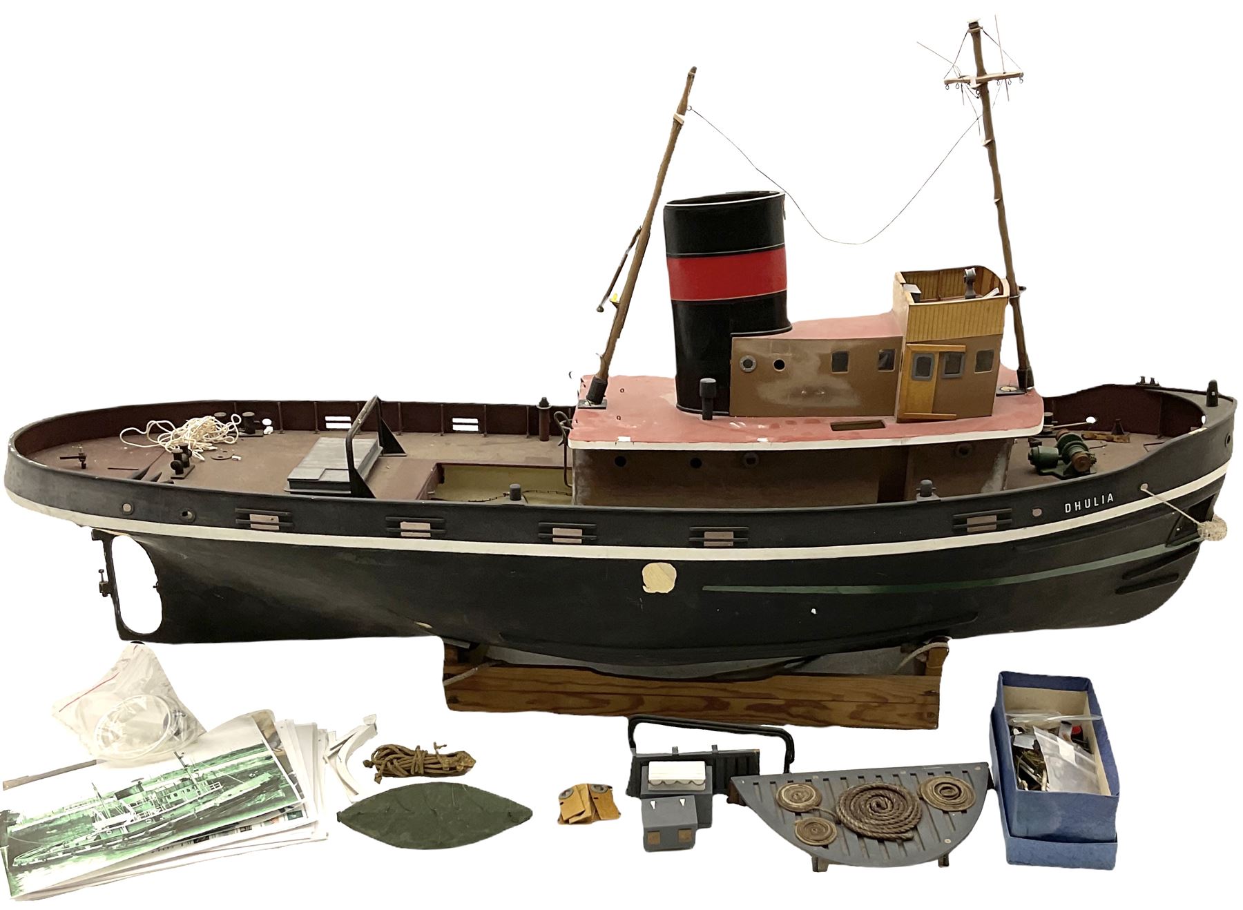 Large model of the tugboat 'Dhulia' on a wooden stand L144cm
