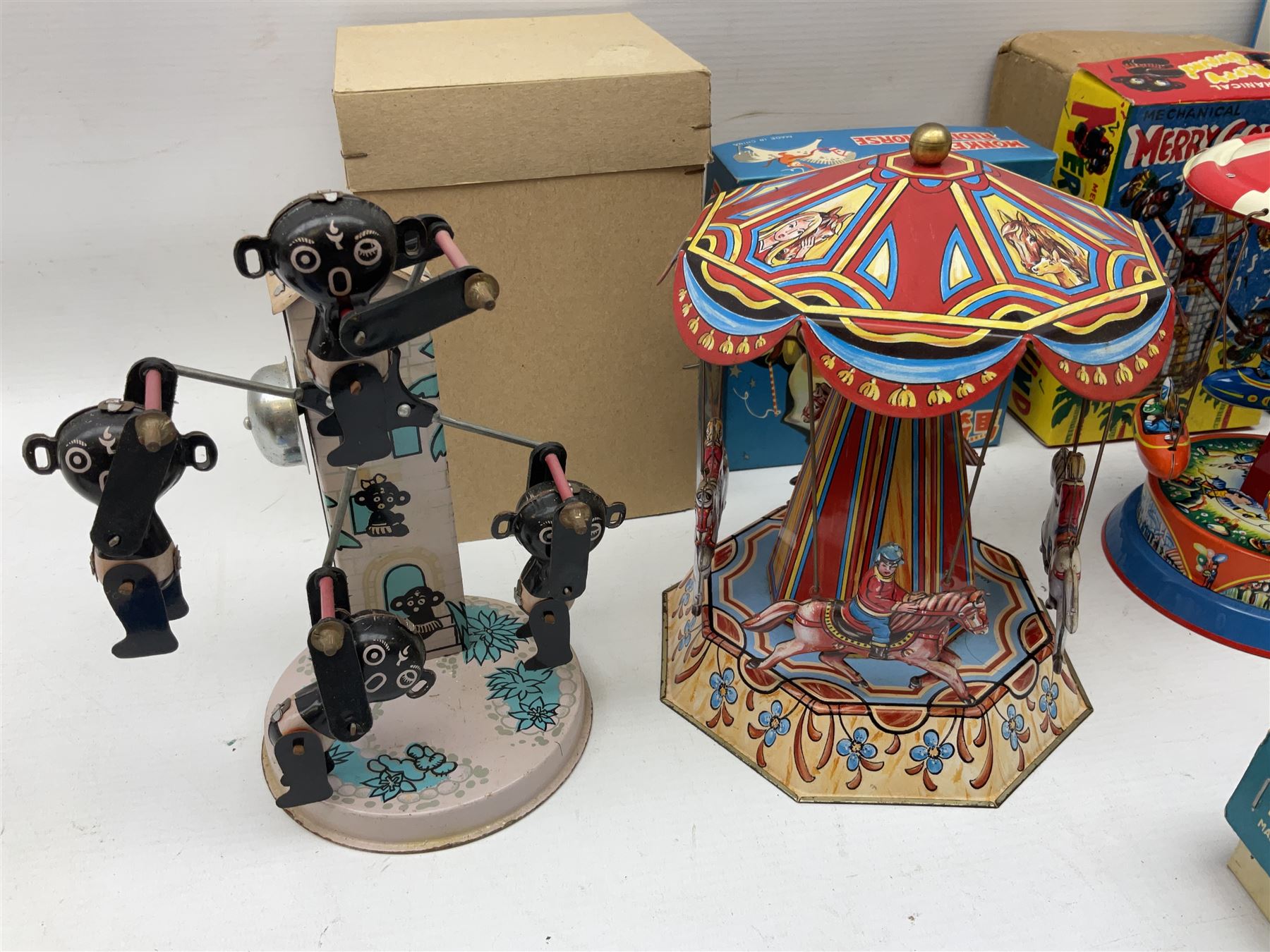 Mid 20th century and later tin plate clockwork toys - Image 5 of 8