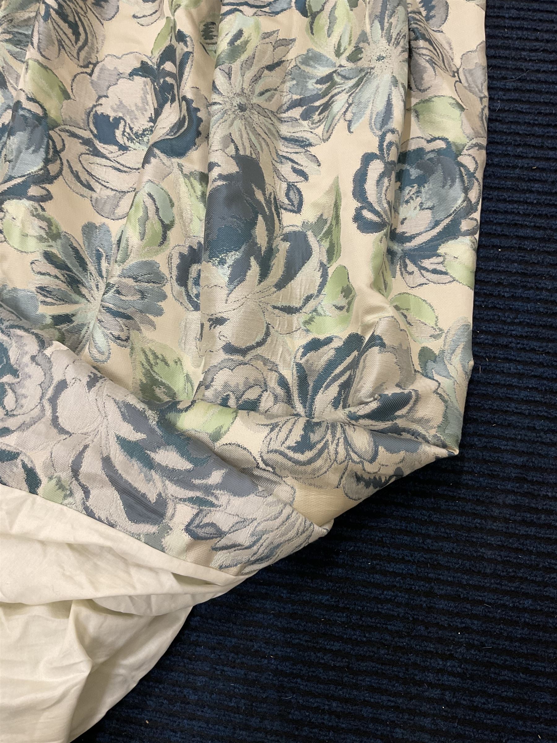 Marks & Spencer Home - lined curtains in blue floral patterned fabric - Image 5 of 7