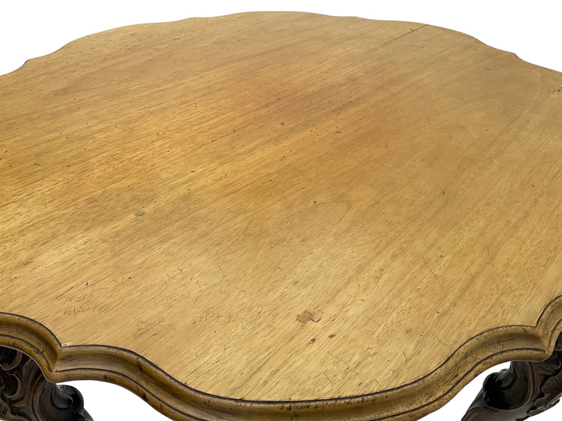 19th century walnut centre table - Image 9 of 9