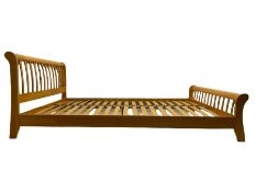 Light wood 5' King-size bedstead