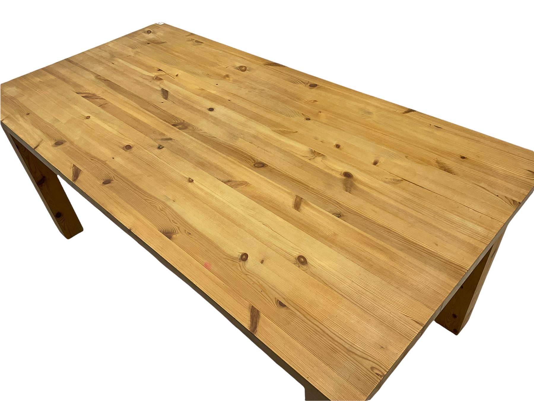 Solid pine rectangular dining table - Image 5 of 6