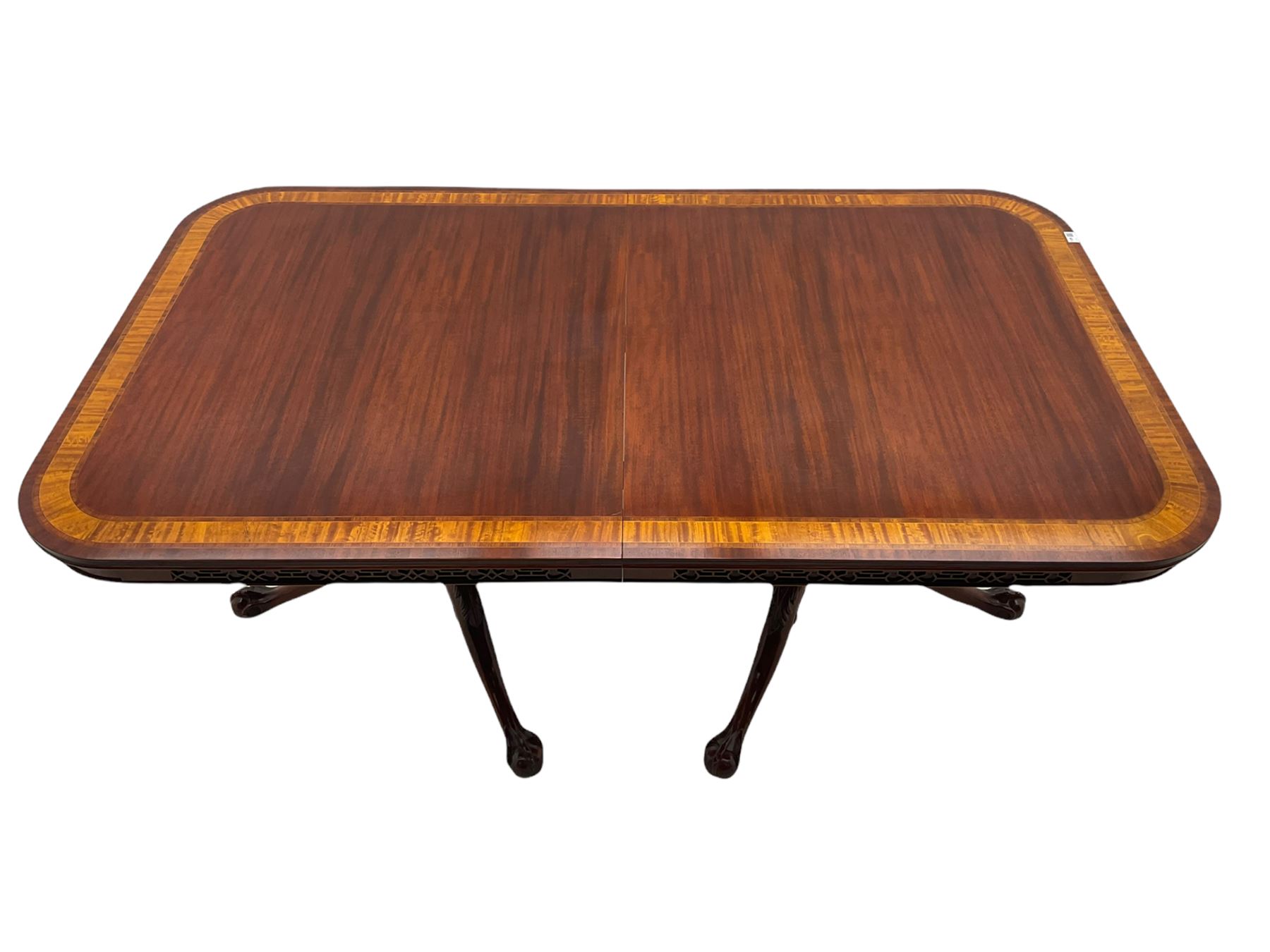 Wade Georgian style mahogany extending dining table with leaf - Image 15 of 27