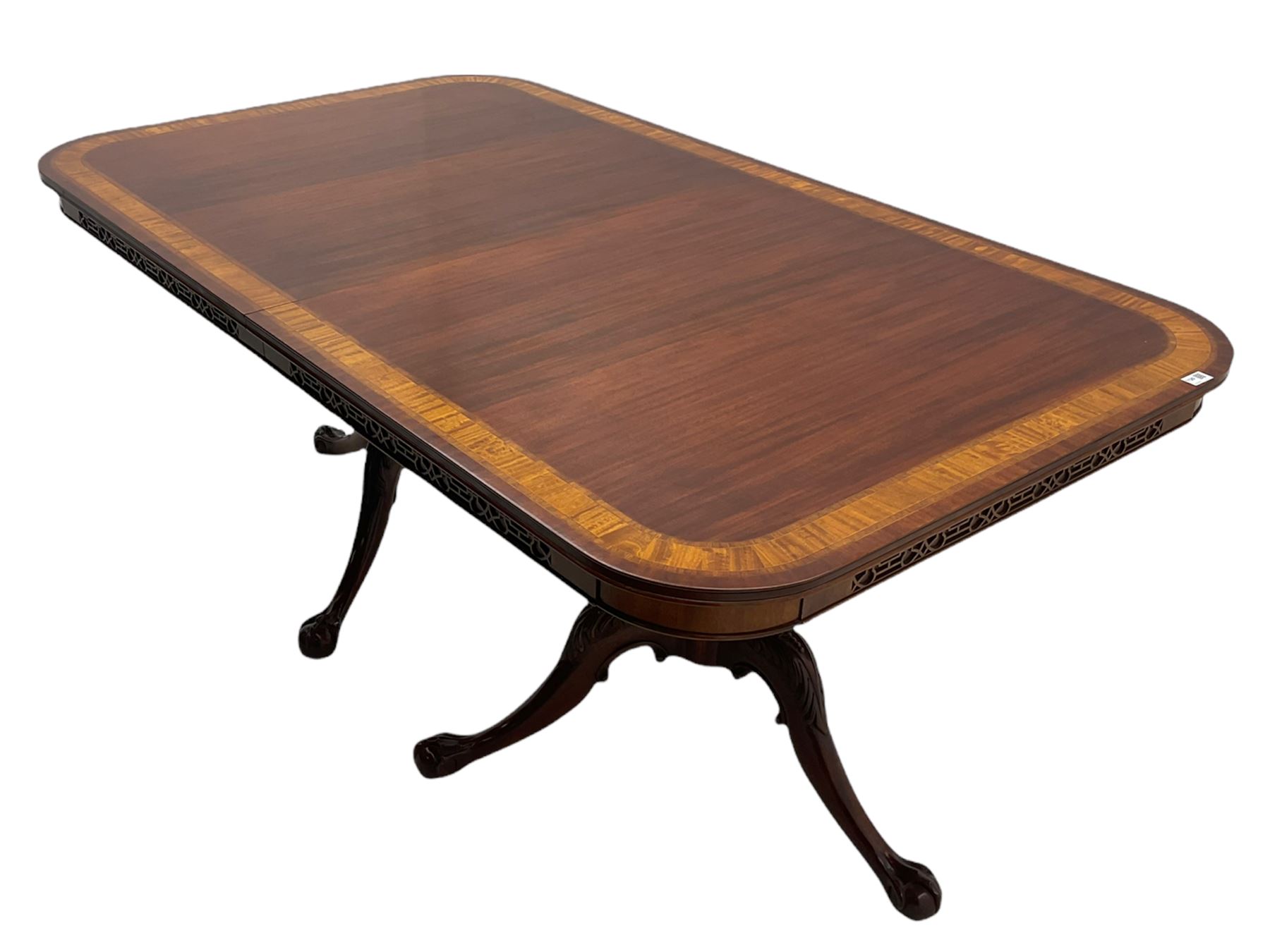 Wade Georgian style mahogany extending dining table with leaf - Image 11 of 27