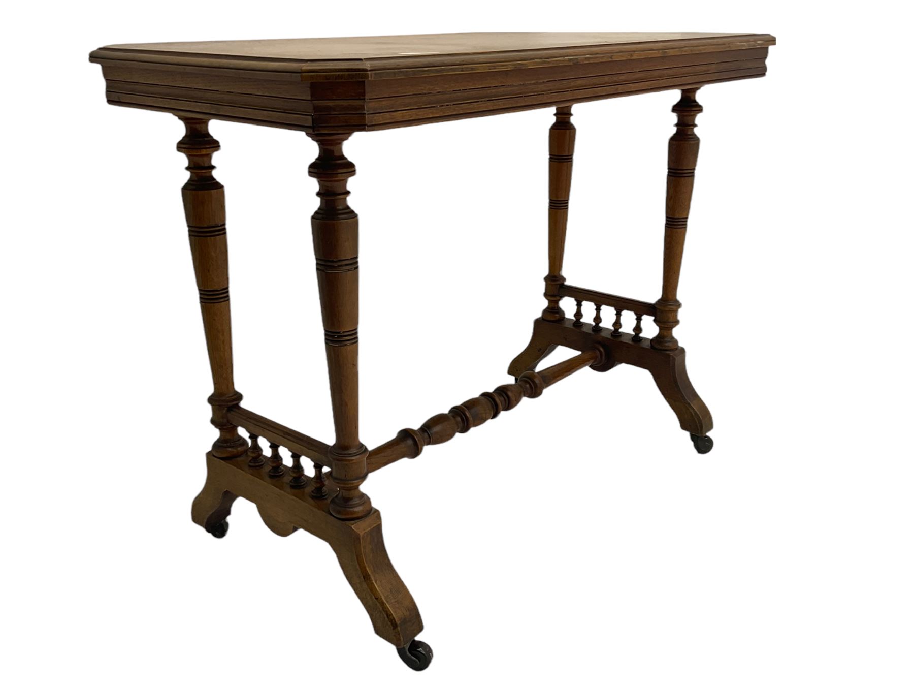 Late Victorian oak side table - Image 2 of 7