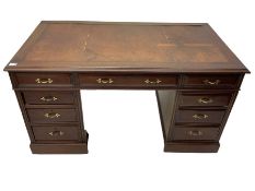 Edwardian mahogany twin pedestal desk