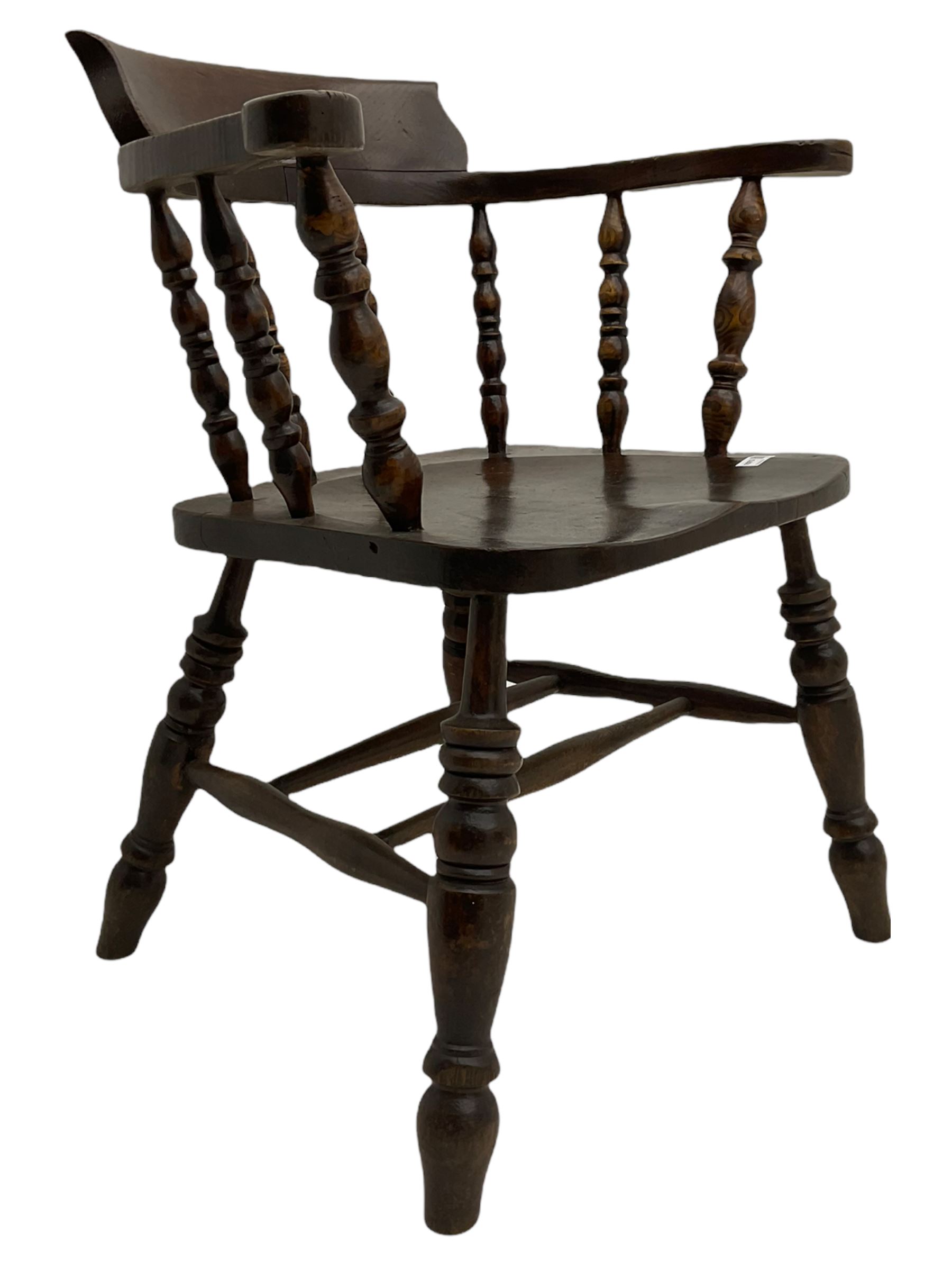 Victorian turned elm Captains chair - Image 3 of 6