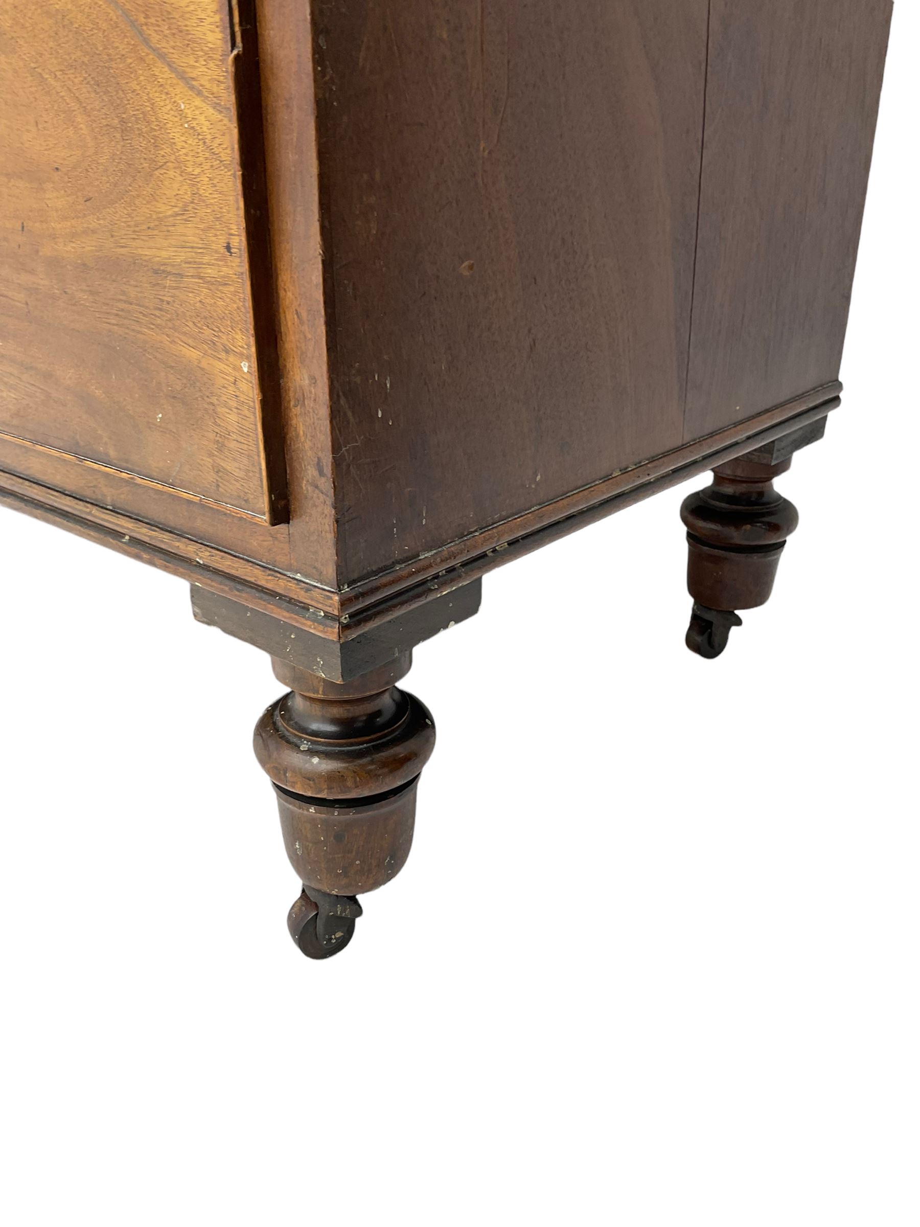 19th century mahogany straight front chest - Image 5 of 8