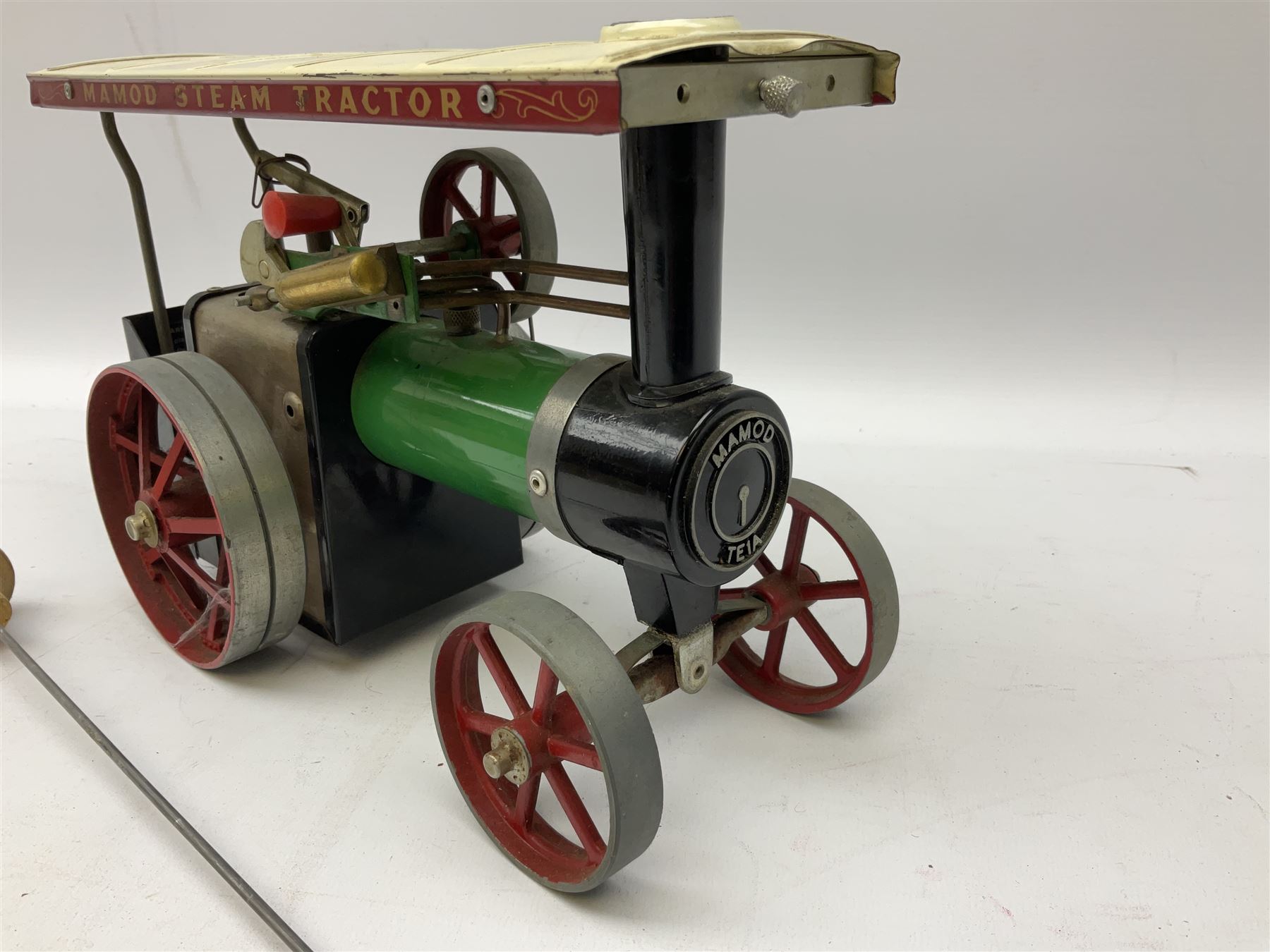 Mamod TE1A Steam Traction Engine with steering rod; unboxed. - Image 3 of 6