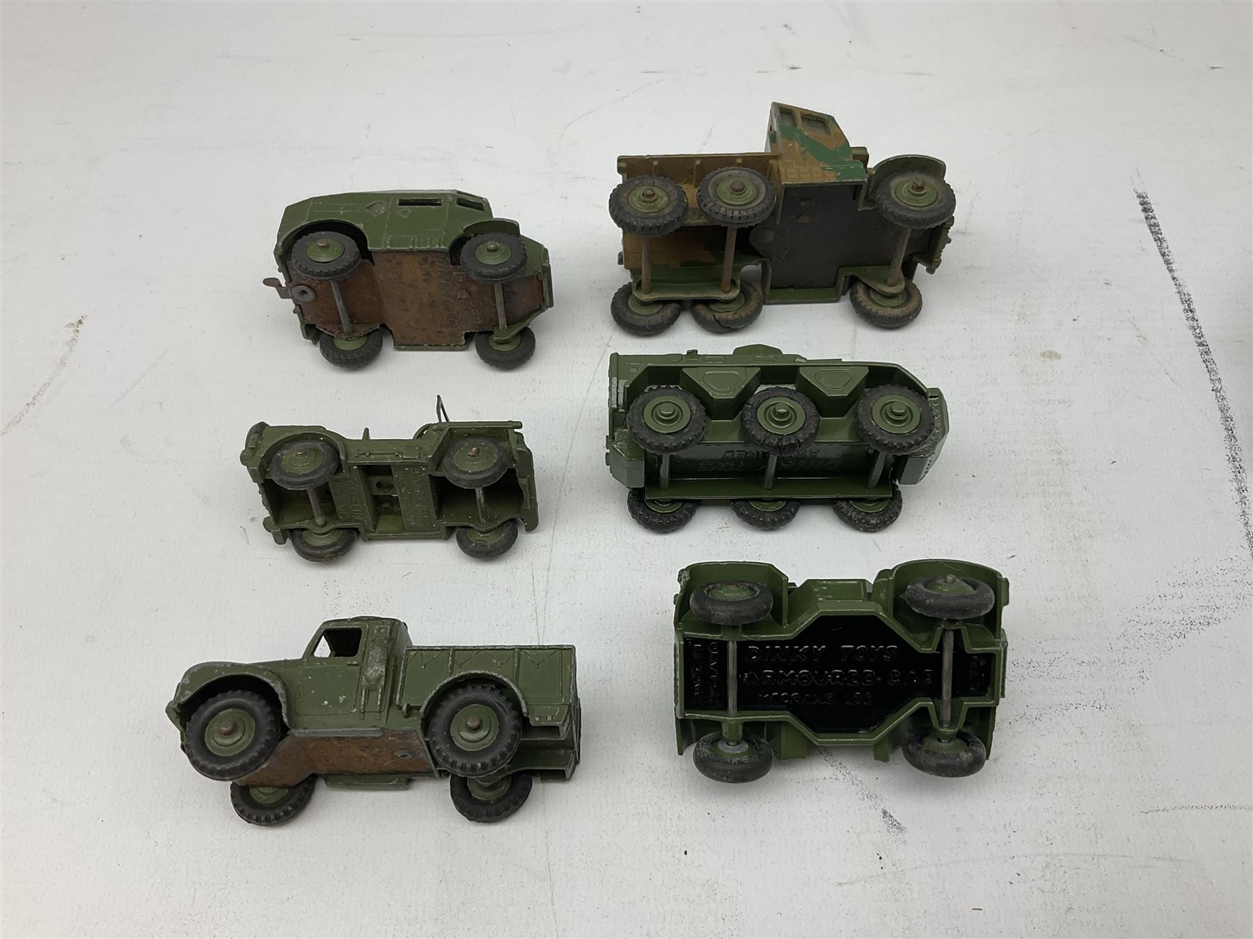 Dinky - twenty unboxed and playworn die-cast military vehicles including Mighty Antar tank Transport - Image 5 of 7