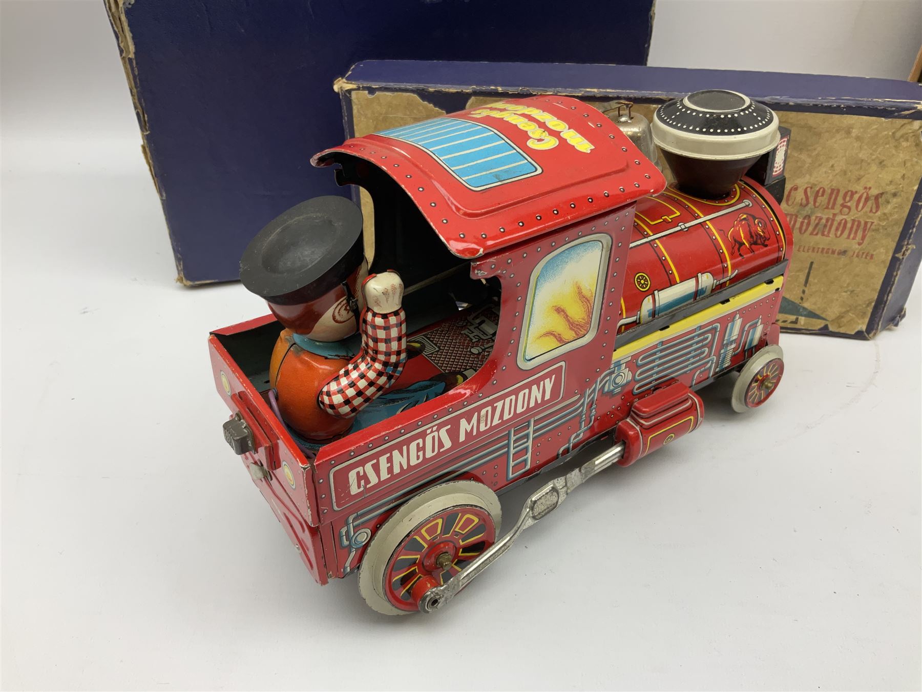 Fourteen modern tin-plate toys - Image 9 of 14