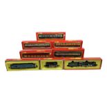 Hornby '00' gauge - Class 9F 2-10-0 locomotive 'Evening Star' No.92220; Class 3F 'Jinty' 0-6-0 tank