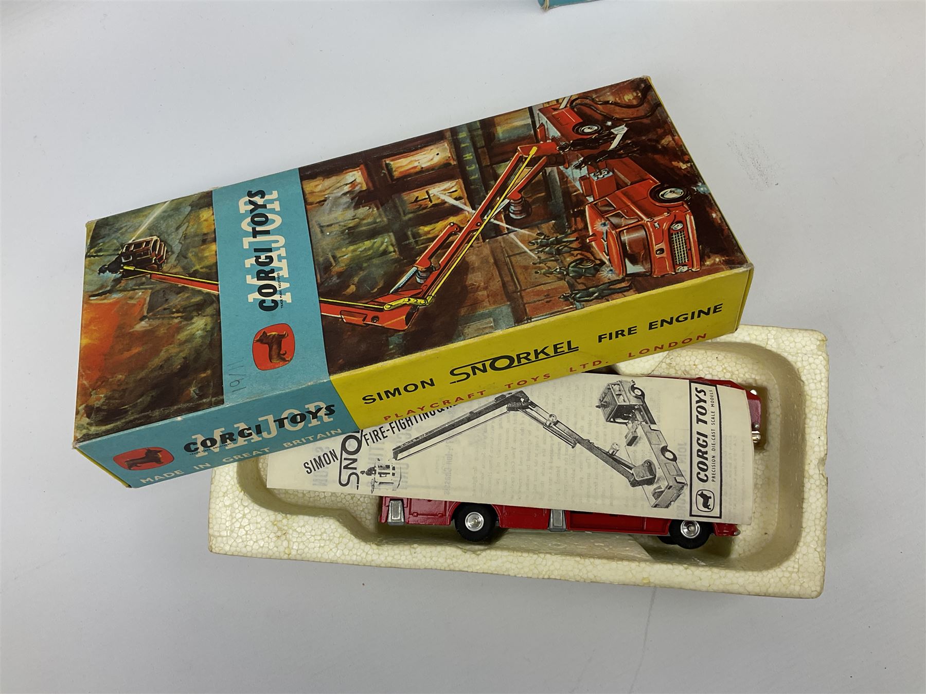 Corgi Major - Simon Snorkel Fire Engine No.1127 with figure and instruction leaflet; and Ford Tilt C - Image 7 of 12