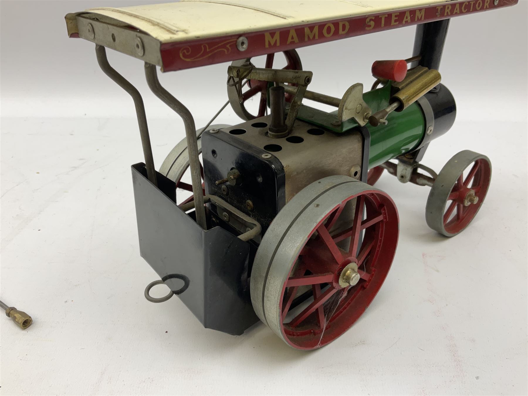 Mamod TE1A Steam Traction Engine with steering rod; unboxed. - Image 4 of 6