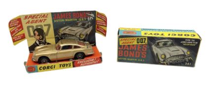 Corgi - James Bond Aston Martin D.B.5 from the Film 'Goldfinger' No.261