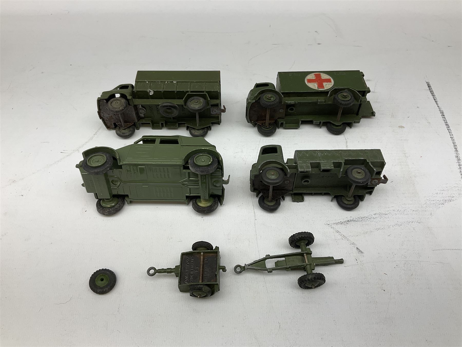 Dinky - twenty unboxed and playworn die-cast military vehicles including Mighty Antar tank Transport - Image 4 of 7