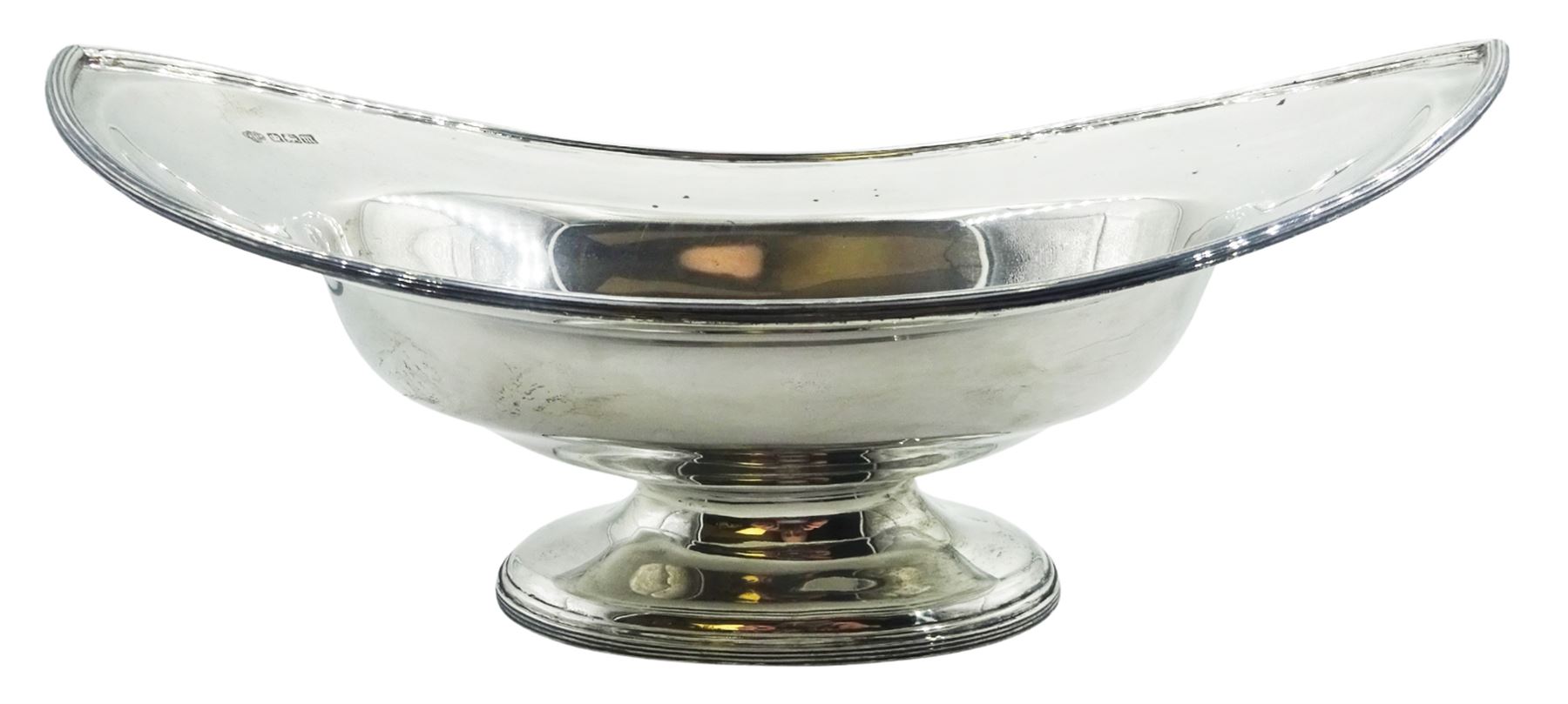 Edwardian silver pedestal bowl of navette form - Image 2 of 3