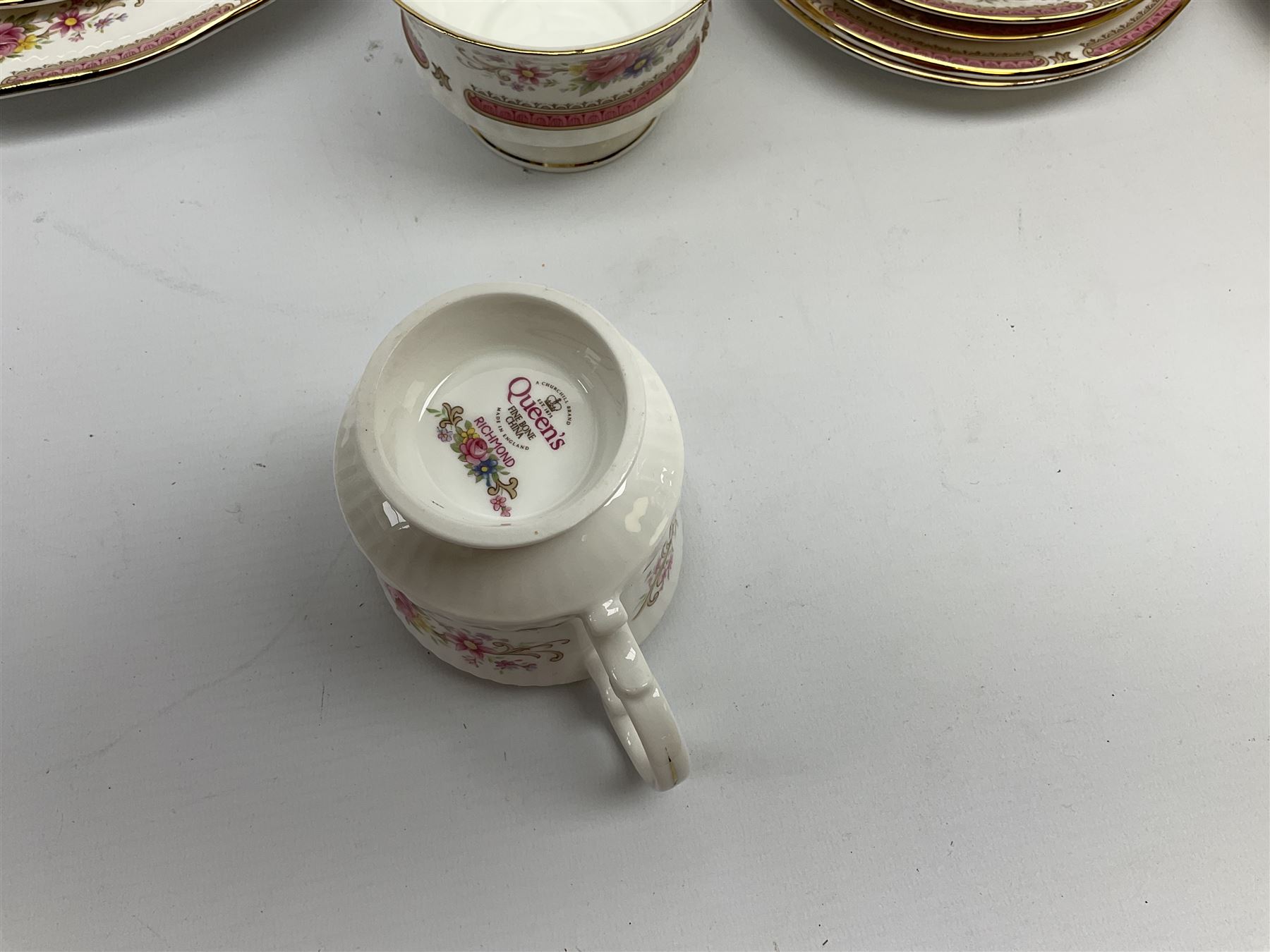 Queen's Richmond pattern tea set for six - Image 2 of 4