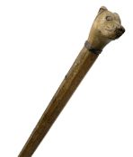 Walking cane with carved treen handle modelled as a dogs head