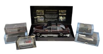 Minichamps 1:18th scale die-cast model of H.M. The Queen Bentley State Limousine in maroon with clea