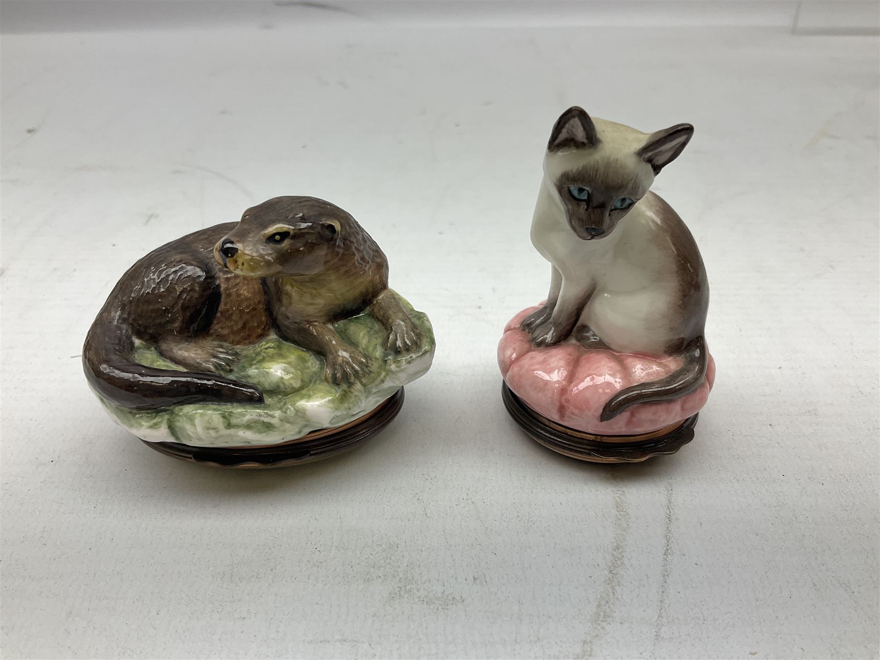 Two Halcyon Days enamel bonbonnieres modelled as animals - Image 2 of 6