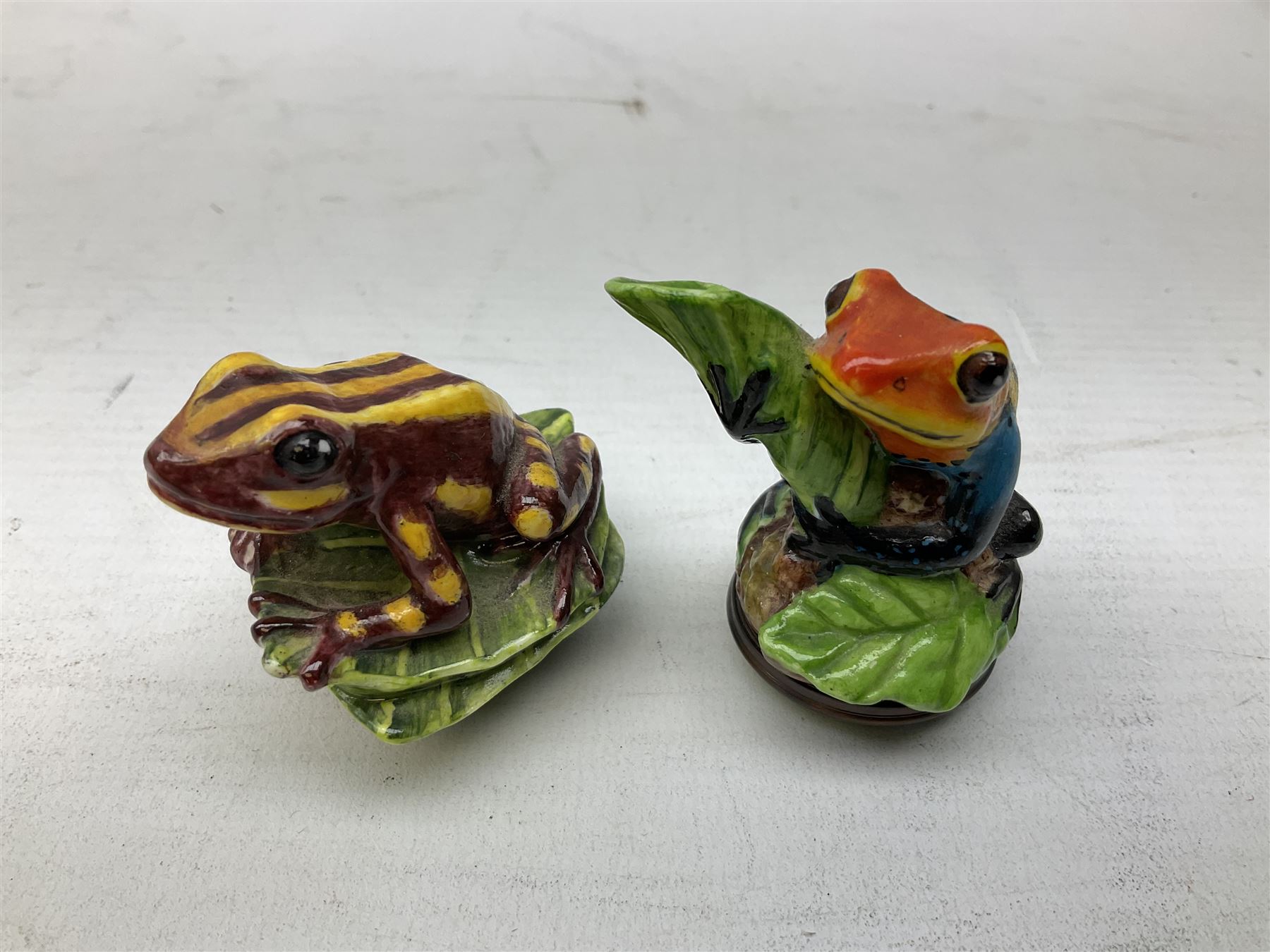 Four Halcyon Days bonbonnieres modelled as frogs - Image 6 of 9