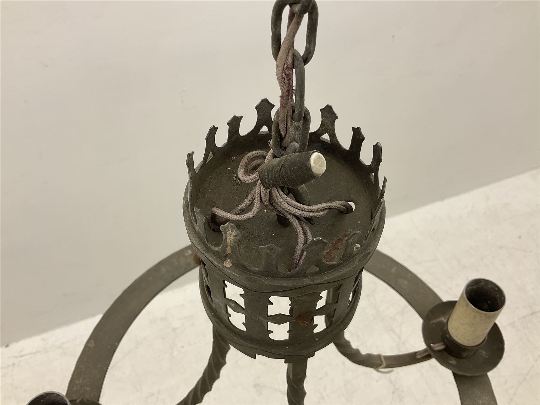 Gothic style iron chandelier with drip pans and twisted branches together with three matching twin w - Image 3 of 8