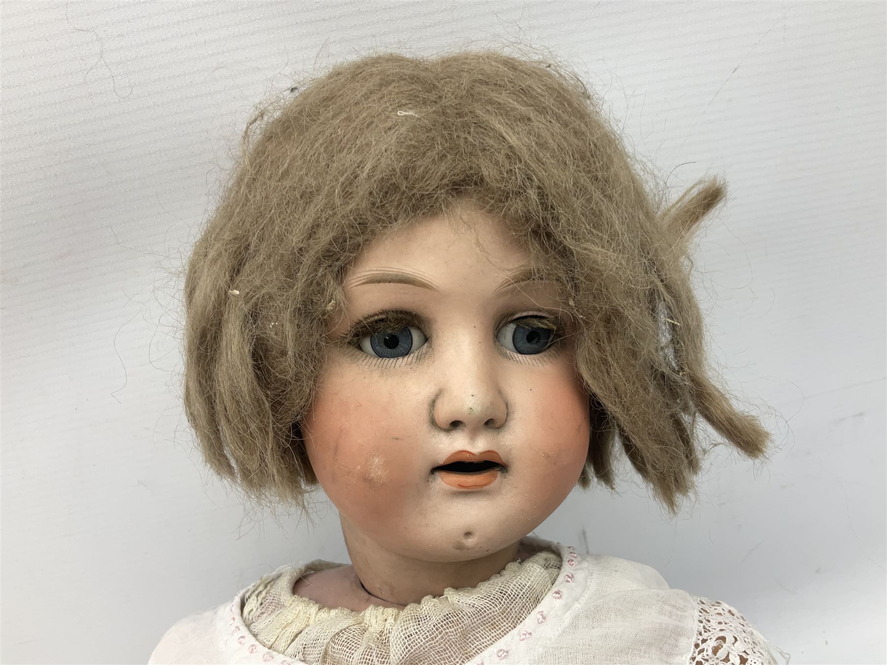 Heubach Koppelsdorf bisque socket head doll - Image 7 of 10