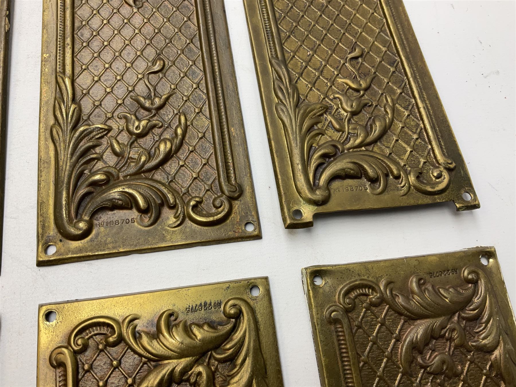 Two sets of four brass Art Nouveau finger plates - Image 4 of 6