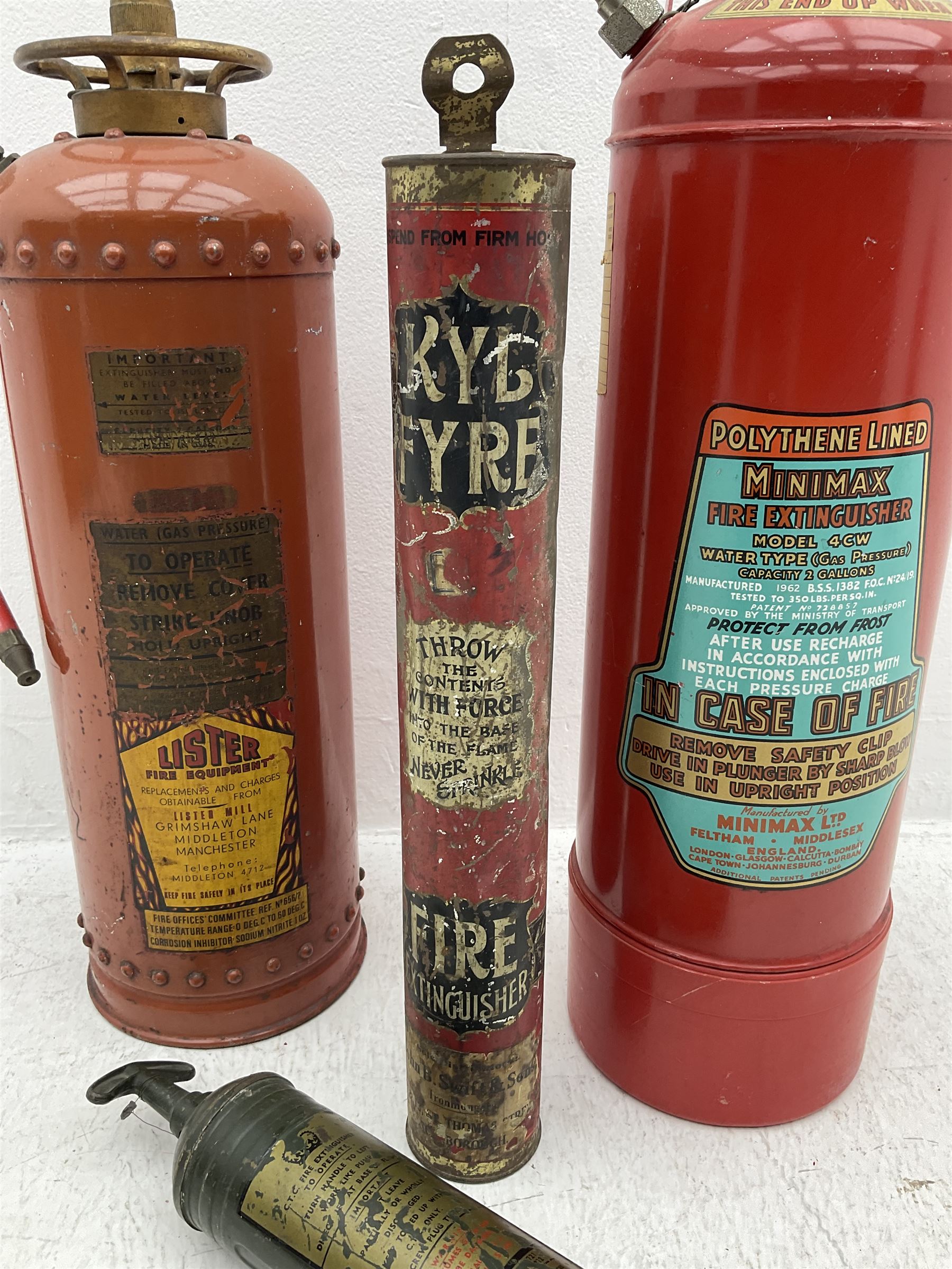 Early 20th century Kyl Fyre dry powder fire extinguisher - Image 3 of 5