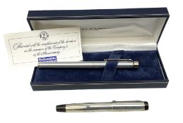 Sheaffer fountain pen in case