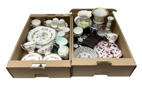 Coalport 'Persian Flower' part tea service for four