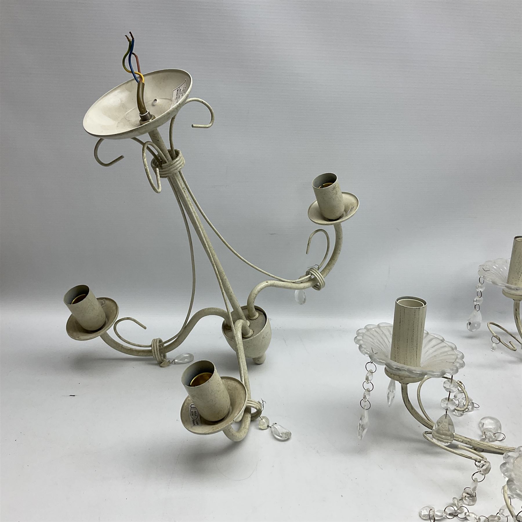 Five branched chandelier with droplet details - Image 3 of 7