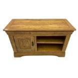 Light oak side cabinet/television stand